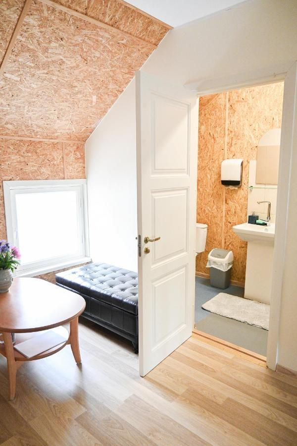 Haapsalu Kunstikooli Hostel Eksteriør billede